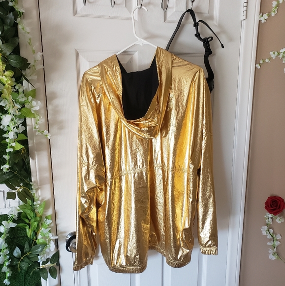 New Adidas Windbreaker in Gold - Picture 5 of 5